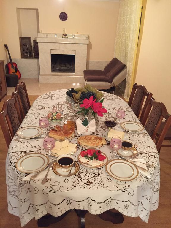 Guest House Gzirishvili Kvareli Zewnętrze zdjęcie